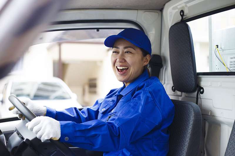 女性ドライバー